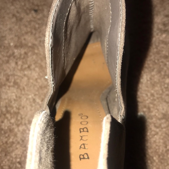 Heels - Picture 3 of 4